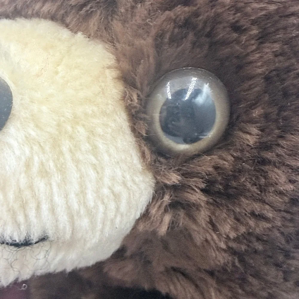 Vintage Dae Woo Los Angeles Brown Teddy Bear Plush 14